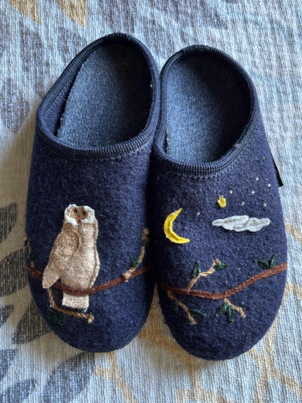 Giesswein Mado Dark Blue Boiled Wool Night Time Owl Women’s Slippers Size 40
